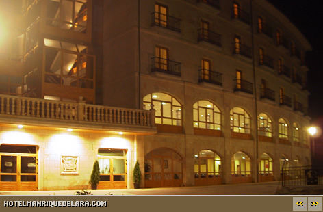 曼里克拉拉酒店 San Leonardo de Yagüe 外观 照片